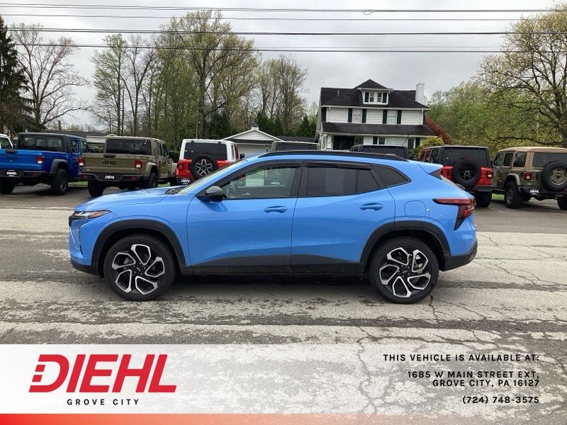 Used 2024 Chevrolet Trax SUV