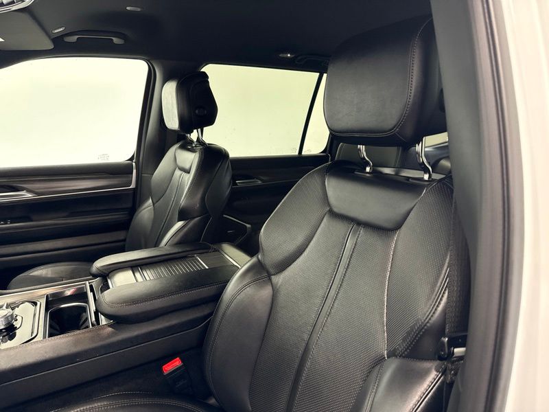 Used 2024 Jeep Wagoneer SUV