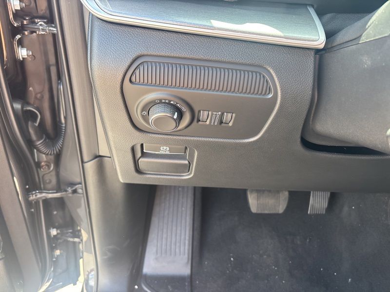 New 2026 Jeep Grand Wagoneer SUV