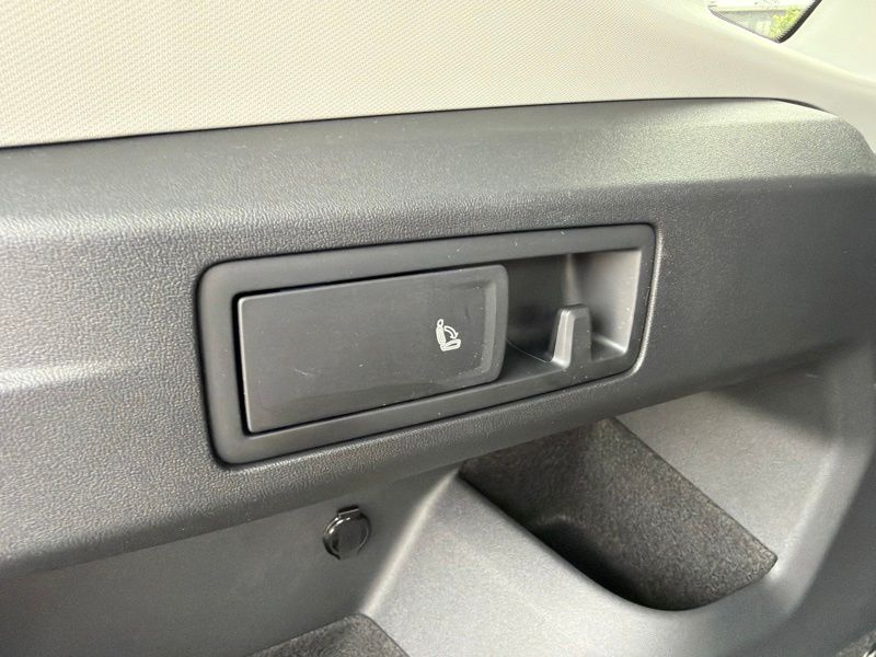 Used 2025 Volkswagen Tiguan SUV