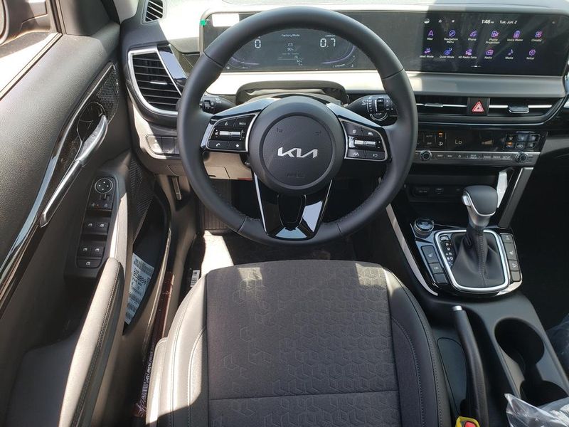 New 2026 Kia Seltos SUV