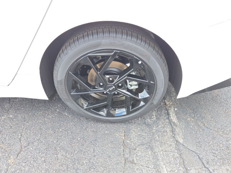 New 2026 Kia K5 Sedan