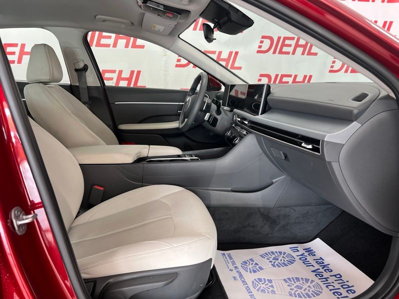 Used 2025 Hyundai Sonata Sedan