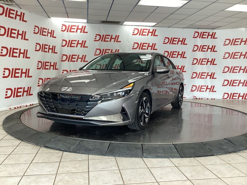 Used 2023 Hyundai Elantra Hybrid Sedan