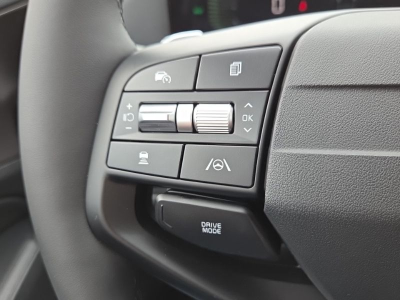 New 2027 Kia Sportage Hybrid SUV