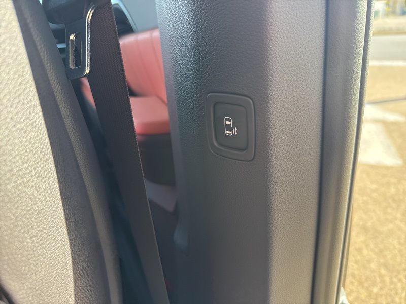 2026 Kia Carnival SX Prestige - Photo 17