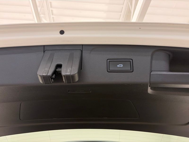 Used 2024 Volkswagen Atlas SUV
