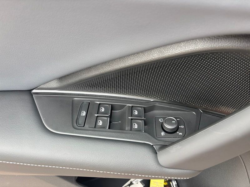 New 2026 Volkswagen Tiguan SUV