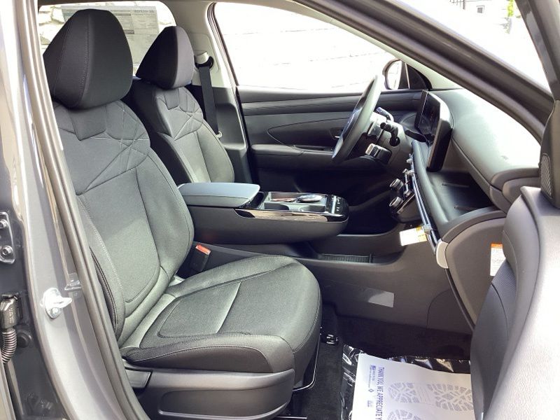 New 2026 Hyundai Tucson Hybrid SUV