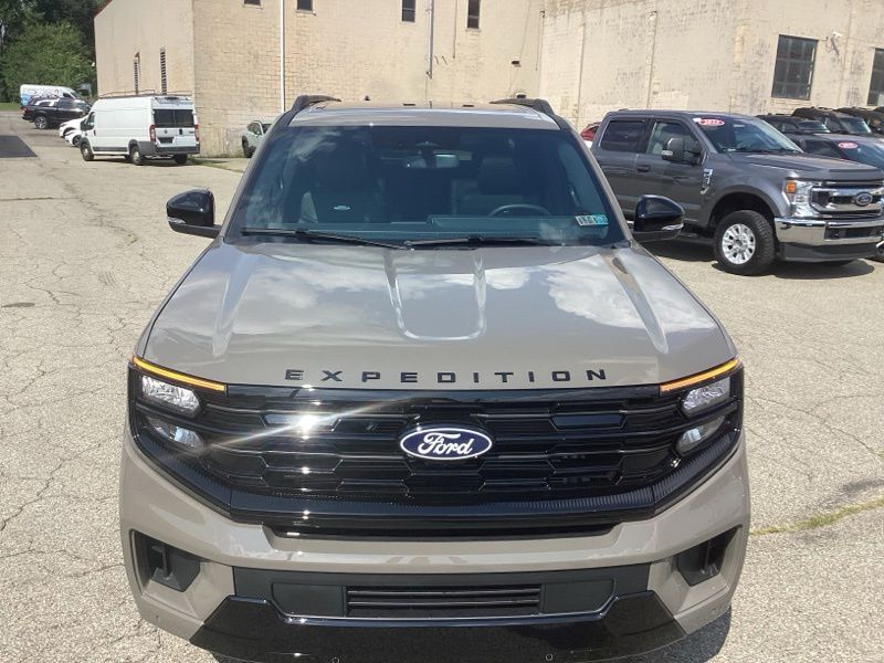 New 2027 Ford Expedition Max SUV