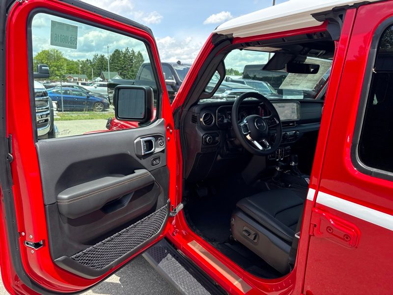 New 2026 Jeep Wrangler SUV