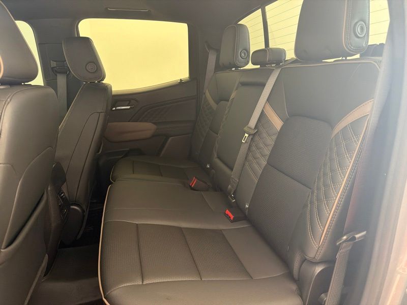 Used 2024 GMC Canyon Truck