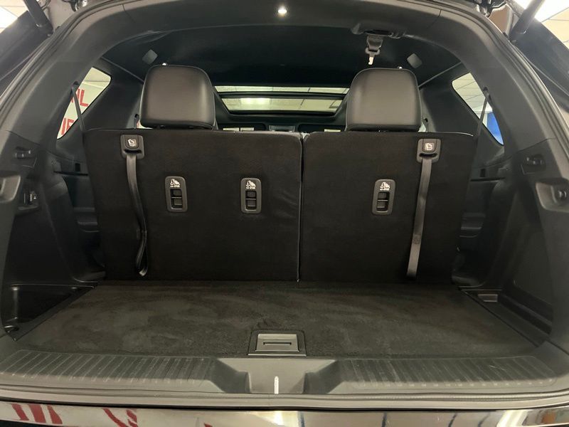 Used 2025 Honda Pilot SUV