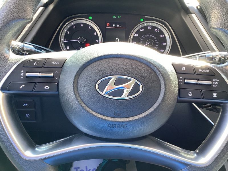 Used 2021 Gray Hyundai SEL image 26