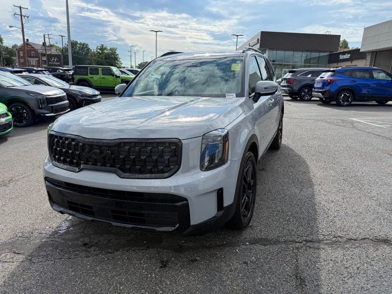 Used 2025 Kia Telluride SUV