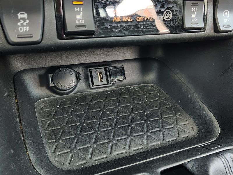 Used 2022 Toyota RAV4 SUV