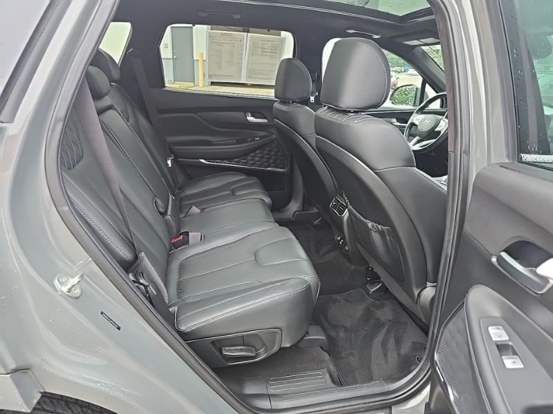 Used 2023 Hyundai Santa Fe SUV