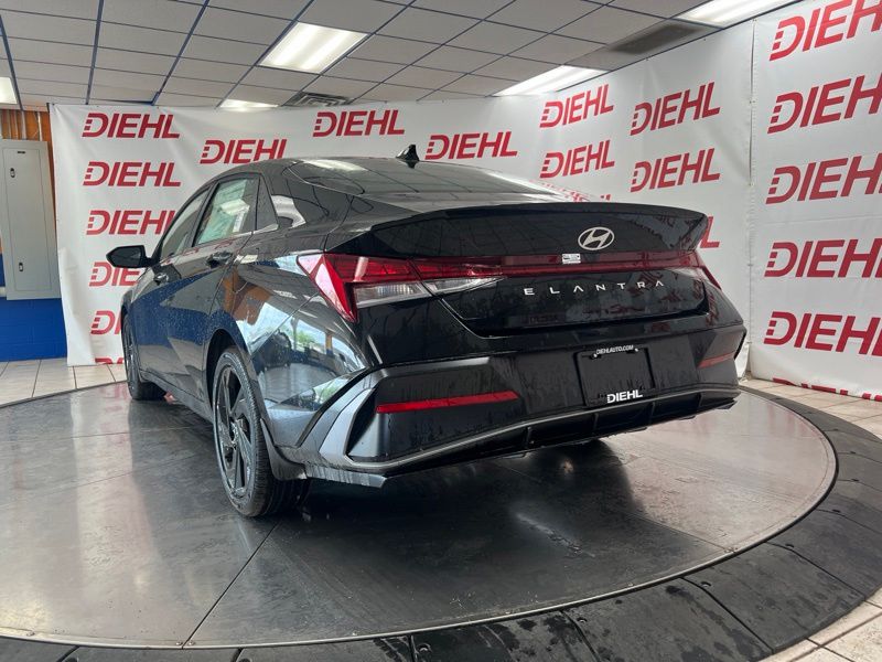New 2026 Hyundai Elantra Sedan