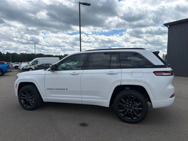 New 2026 Jeep Grand Cherokee SUV