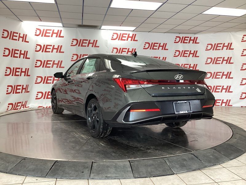 New 2026 Hyundai Elantra Sedan