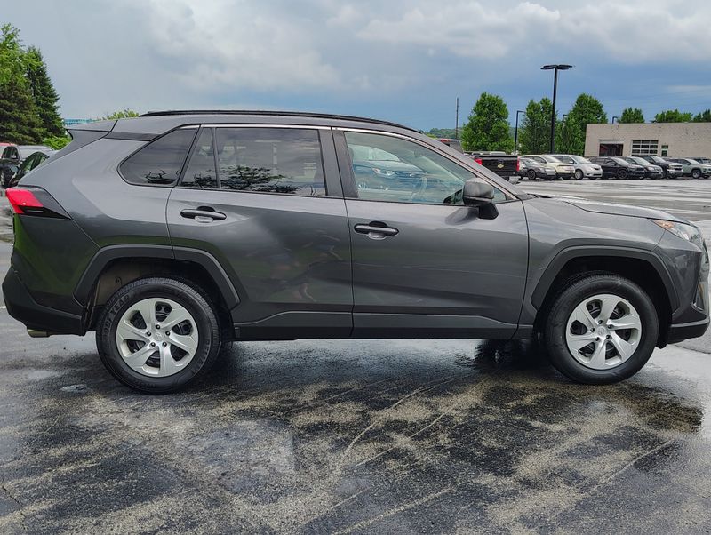 Used 2021 Toyota RAV4 SUV