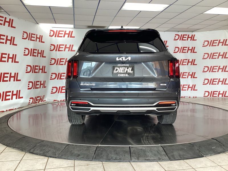 Used 2023 Kia Sorento Hybrid SUV