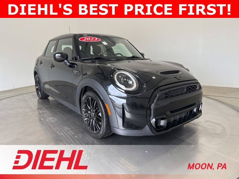 Midnight Black 2023 MINI Cooper S 4-Door Hatchback FWD Hatchback Front-Wheel Drive 7-Speed Automatic