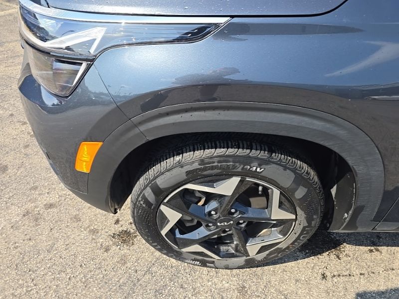 Used 2024 Kia Seltos SUV