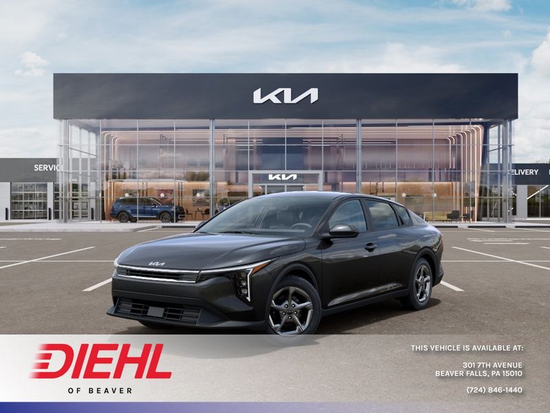 2026 Kia K4 LXS AT's photo