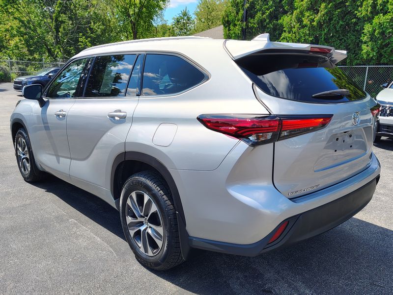 Used 2022 Toyota Highlander SUV