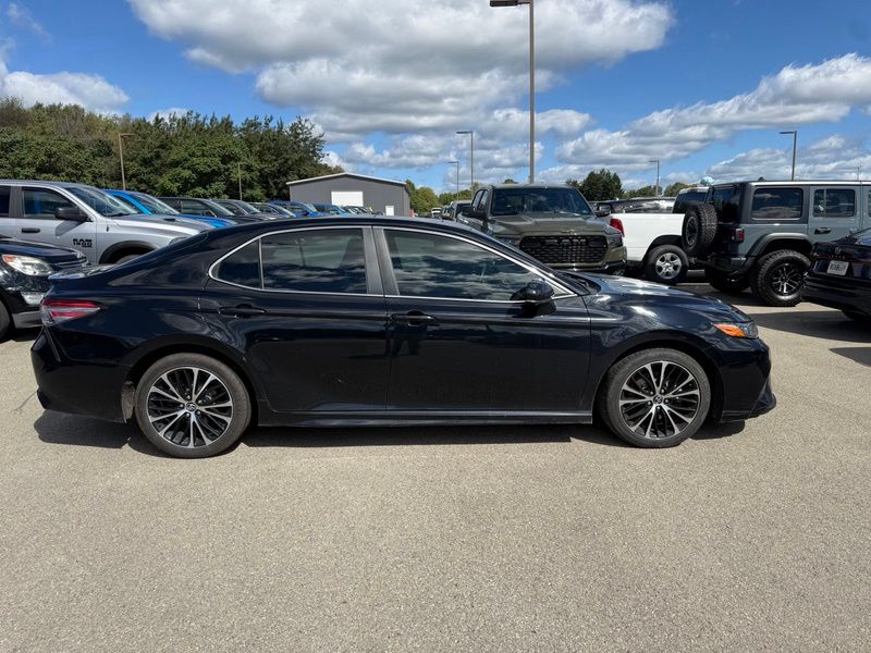 Used 2018 Toyota Camry Sedan