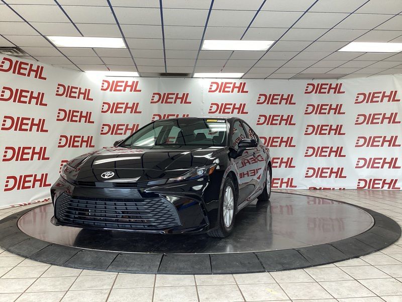 Used 2025 Toyota Camry Sedan