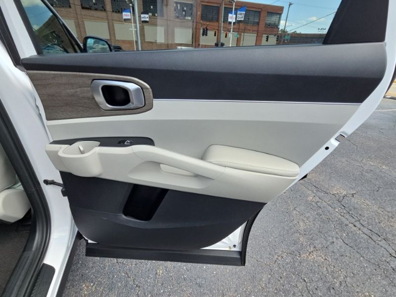 Used 2023 Kia Sorento SUV