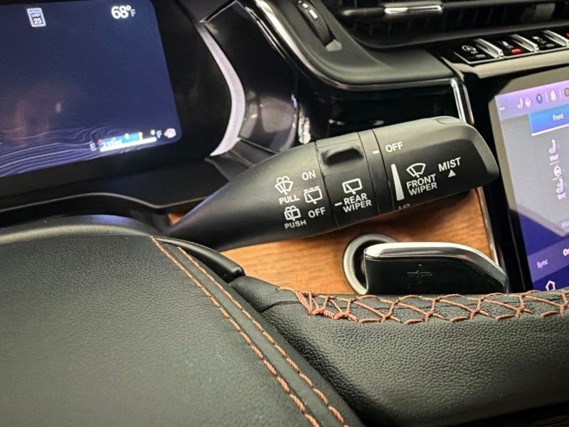 Used 2025 Jeep Grand Cherokee L SUV