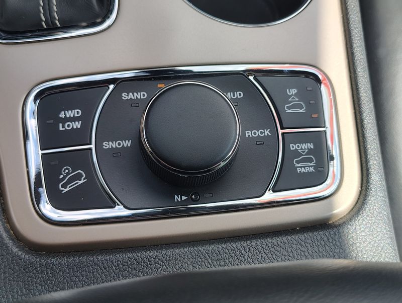 Used 2017 Jeep Grand Cherokee SUV