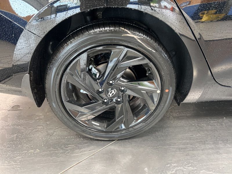New 2026 Hyundai Elantra Sedan