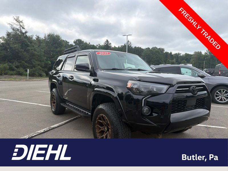 Midnight Black Metallic 2021 Toyota 4Runner SUV / Crossover Four-Wheel Drive 5-Speed Automatic Overdrive