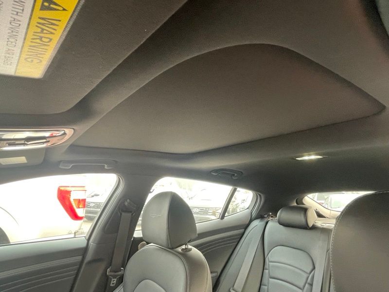 Used 2022 Kia Stinger Sedan