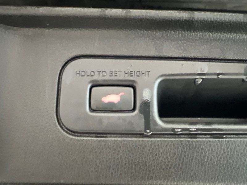 Used 2024 Honda Pilot SUV