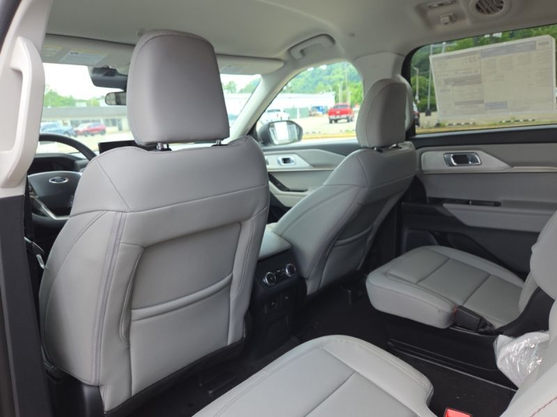 New 2026 Ford Explorer SUV