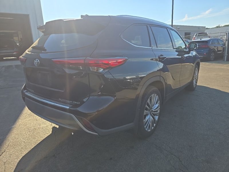 Used 2022 Toyota Highlander SUV