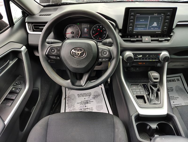 Used 2021 Toyota RAV4 SUV