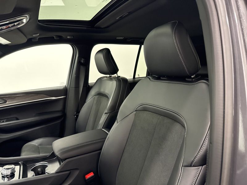 New 2026 Jeep Grand Cherokee SUV