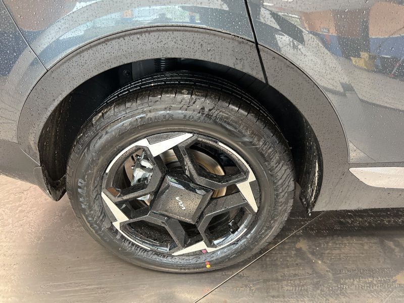 New 2026 Kia Sportage Hybrid SUV