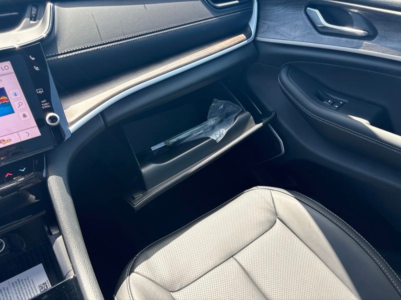 New 2026 Jeep Grand Cherokee L SUV