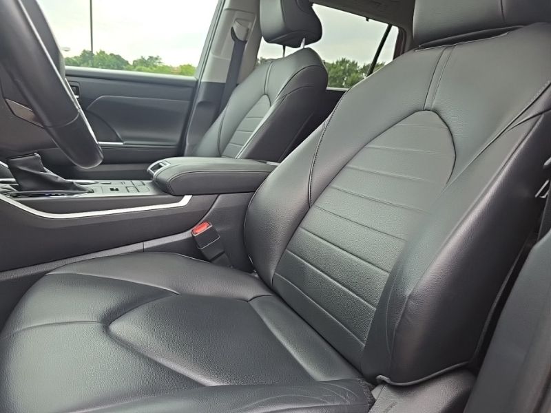 Used 2020 Toyota Highlander SUV