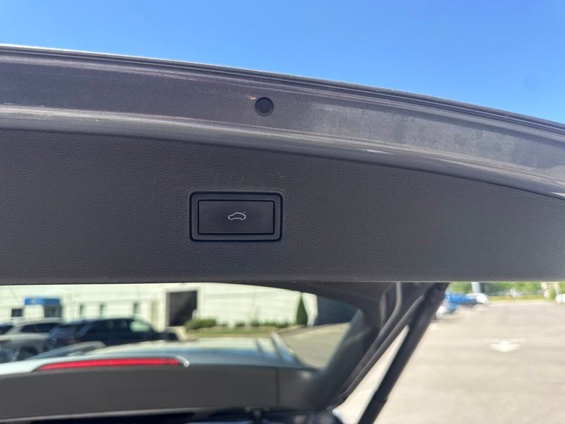 Used 2023 Volkswagen Tiguan SUV
