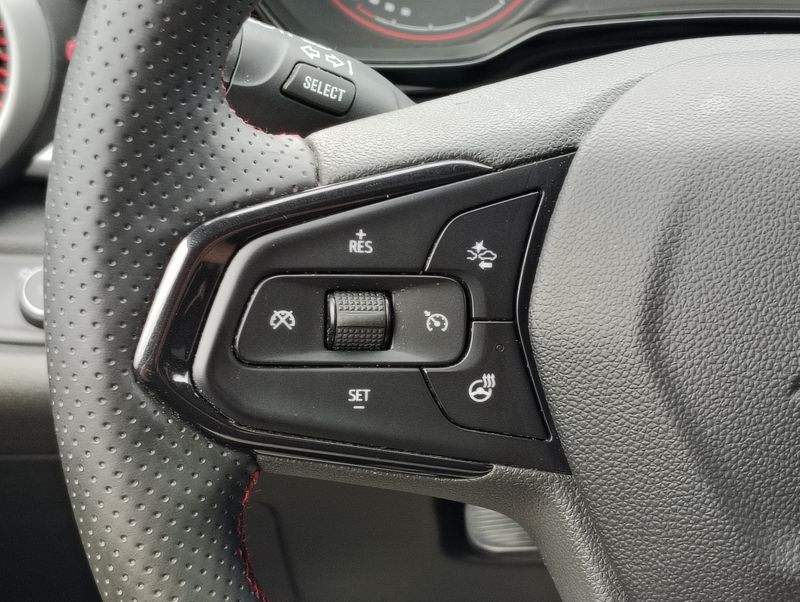 Used 2024 Chevrolet Trax SUV