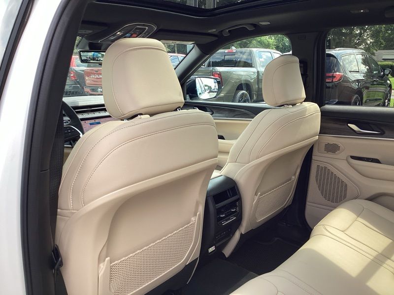 New 2026 Jeep Grand Cherokee SUV