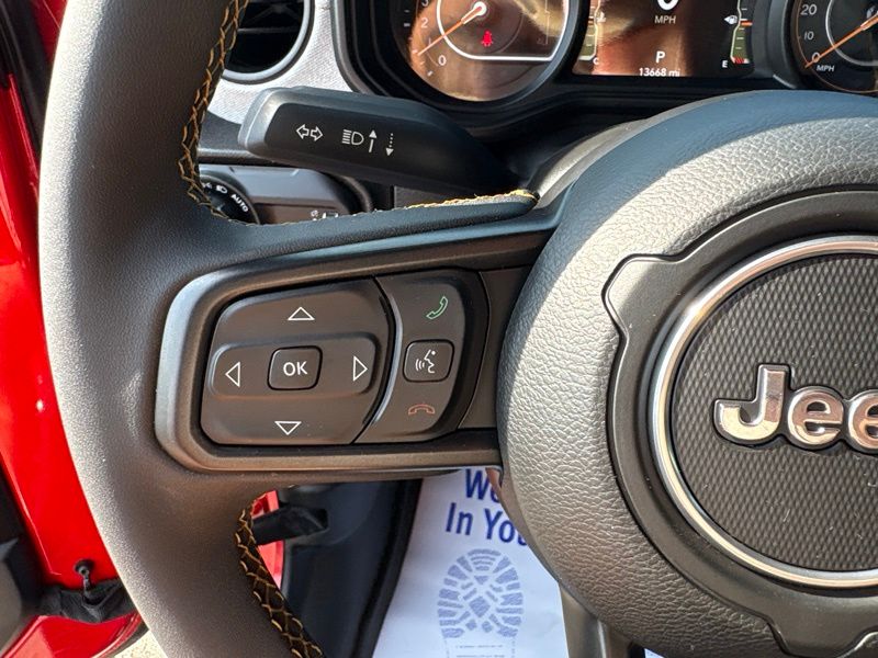 Used 2024 Jeep Wrangler SUV